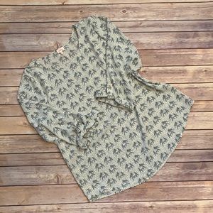 EUC Pixley Gray and White Elephant Print Chiffon